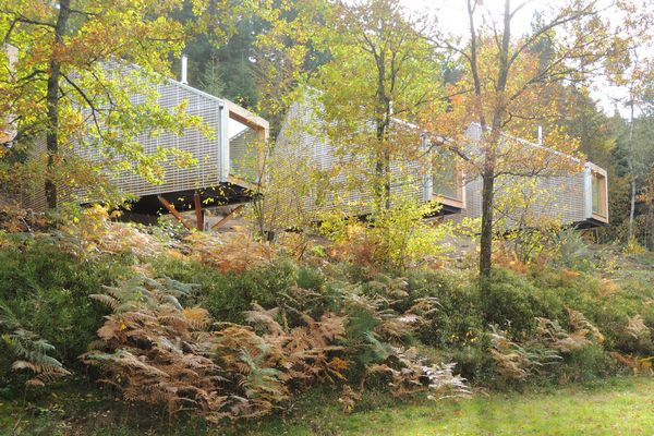 Infrastructures de tourisme et de loisirs en ossature bois