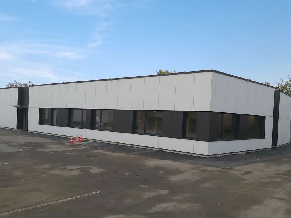 Extension médicale en ossature bois réalisée à Jossigny (77)