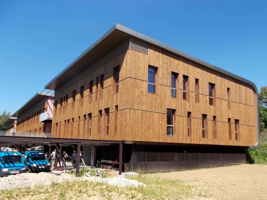 Fabrication et pose de façades en ossature bois réalisées à Limonest (69)