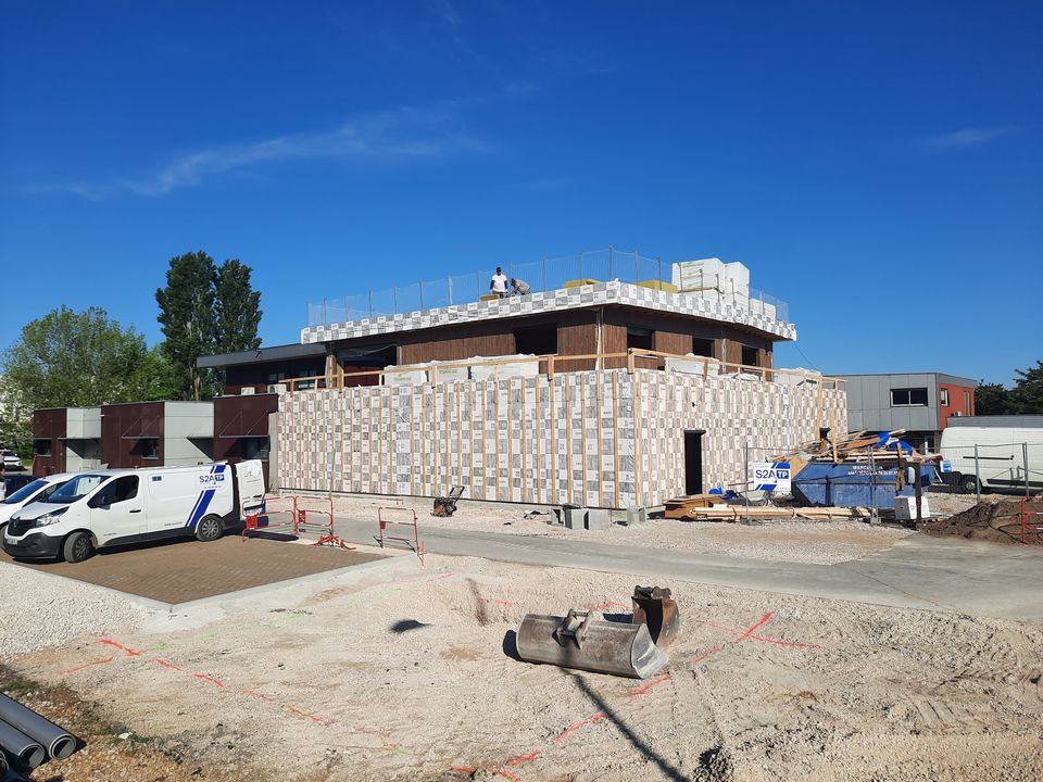 Chantier d'un laboratoire d'analyses à Ambérieu-en-Bugey (01)