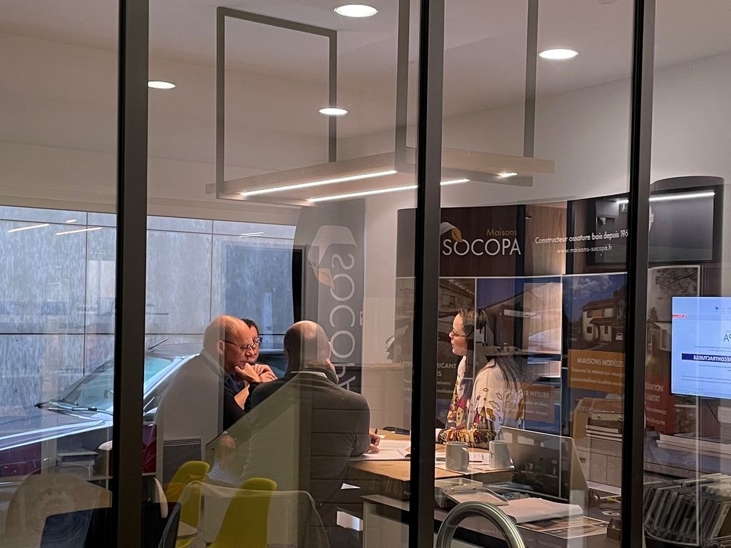 Découvrez le métier de Responsable régional en maisons individuelles